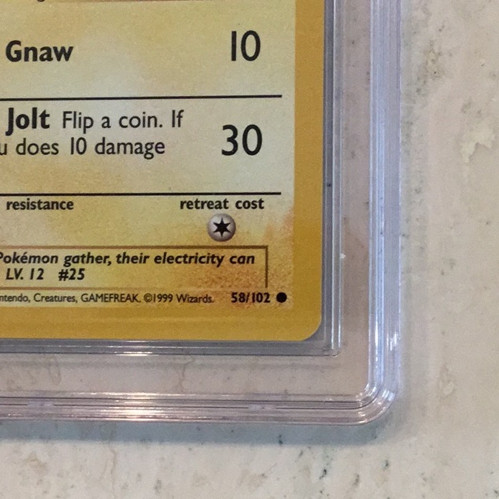 Pokémon Pikachu 58/102 Yellow Cheeks Base Set 1999 CGC 9 - Picture 7 of 10